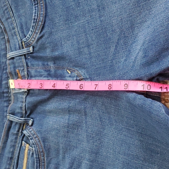 Levi's Classic Bermuda Short western pockets - Picture 8 of 10